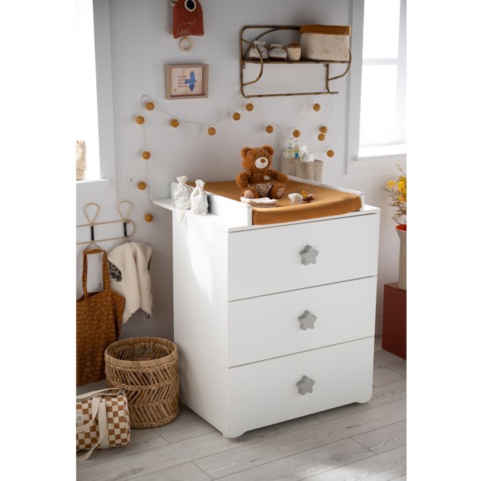 Complete baby bedroom set with 120x60cm cot and 3-drawer changing table - BASIC