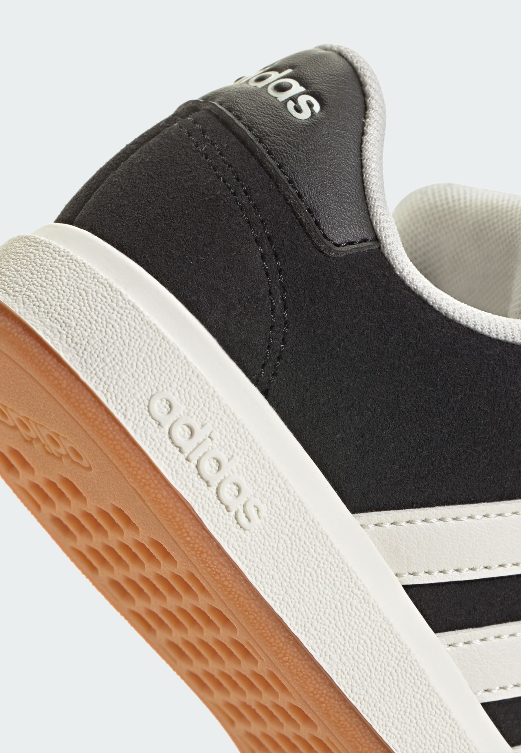 adidas Sportswear GRAND CORUT - Babyschoenen - core black off white gum