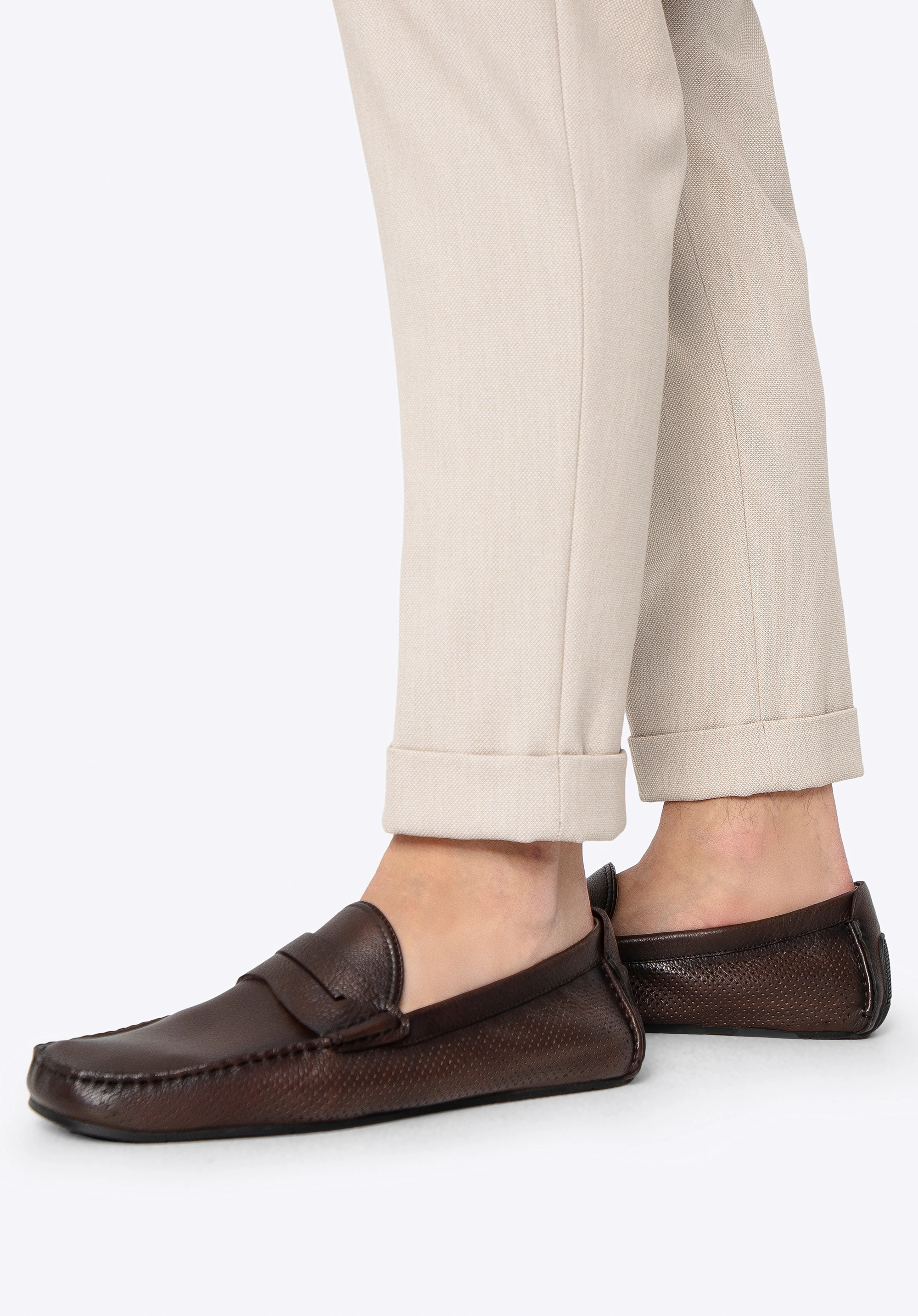 Męskie półbuty slip-on ze skóry brązowe