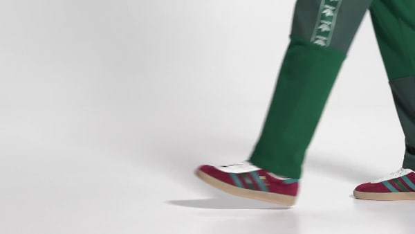 Gazelle Indoor Shoes