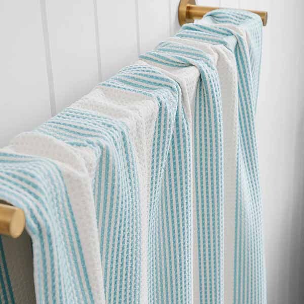 Dock & Bay Großes, schnelltrocknendes Badetuch – Serene Seafoam