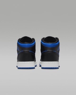 Air Jordan 1 Mid Older Kids' Shoes
