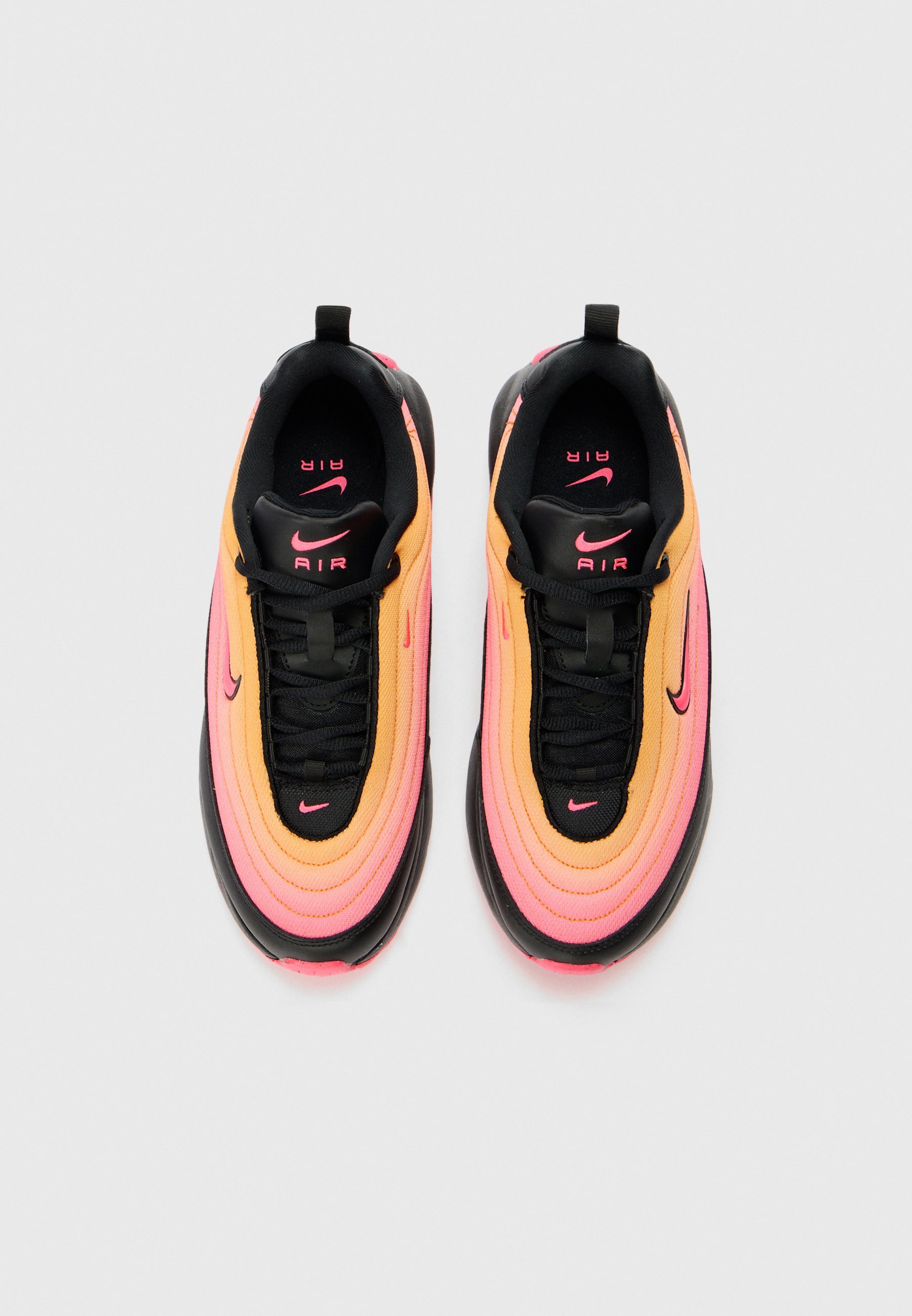 Baskets basses Nike Sportswear