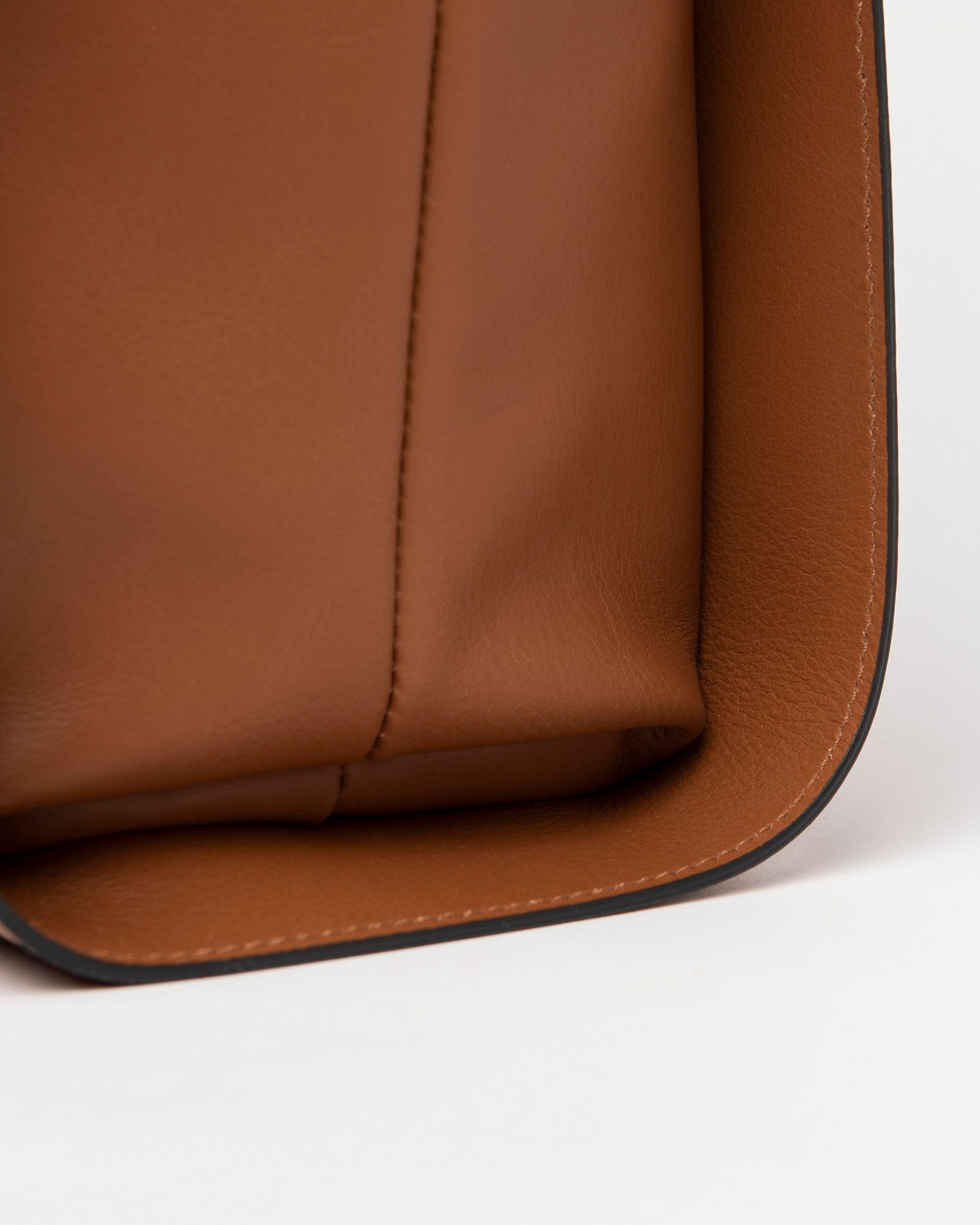  Damen-Schultertasche aus Leder