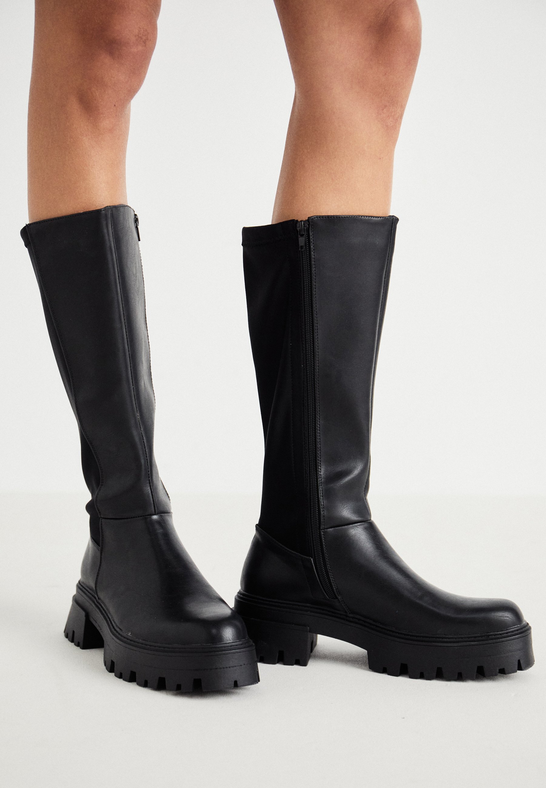 Even&Odd Plateau-Stiefel – schwarz