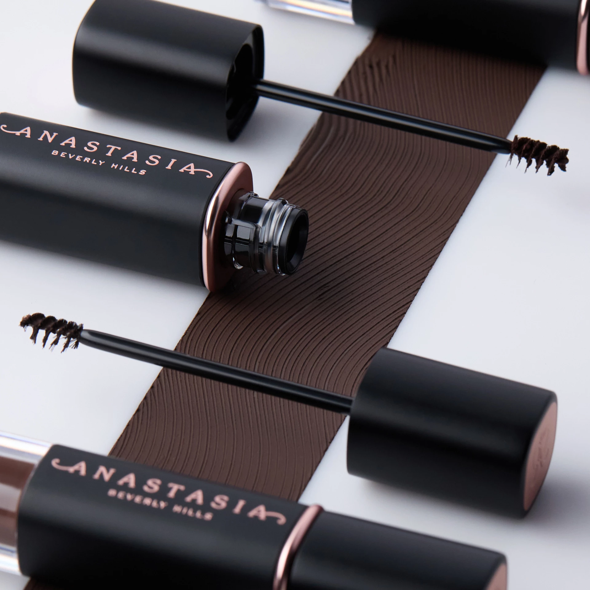 Gel Volumizant pentru Sprâncene Colorat Taupe - Anastasia