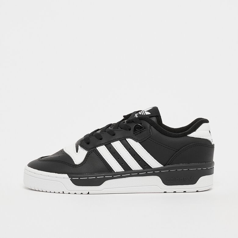Niedrige Rivalität zwischen den Zapatillas