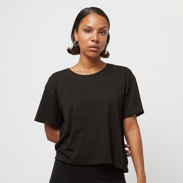 Essential T-Shirt mit kleinem Logo
