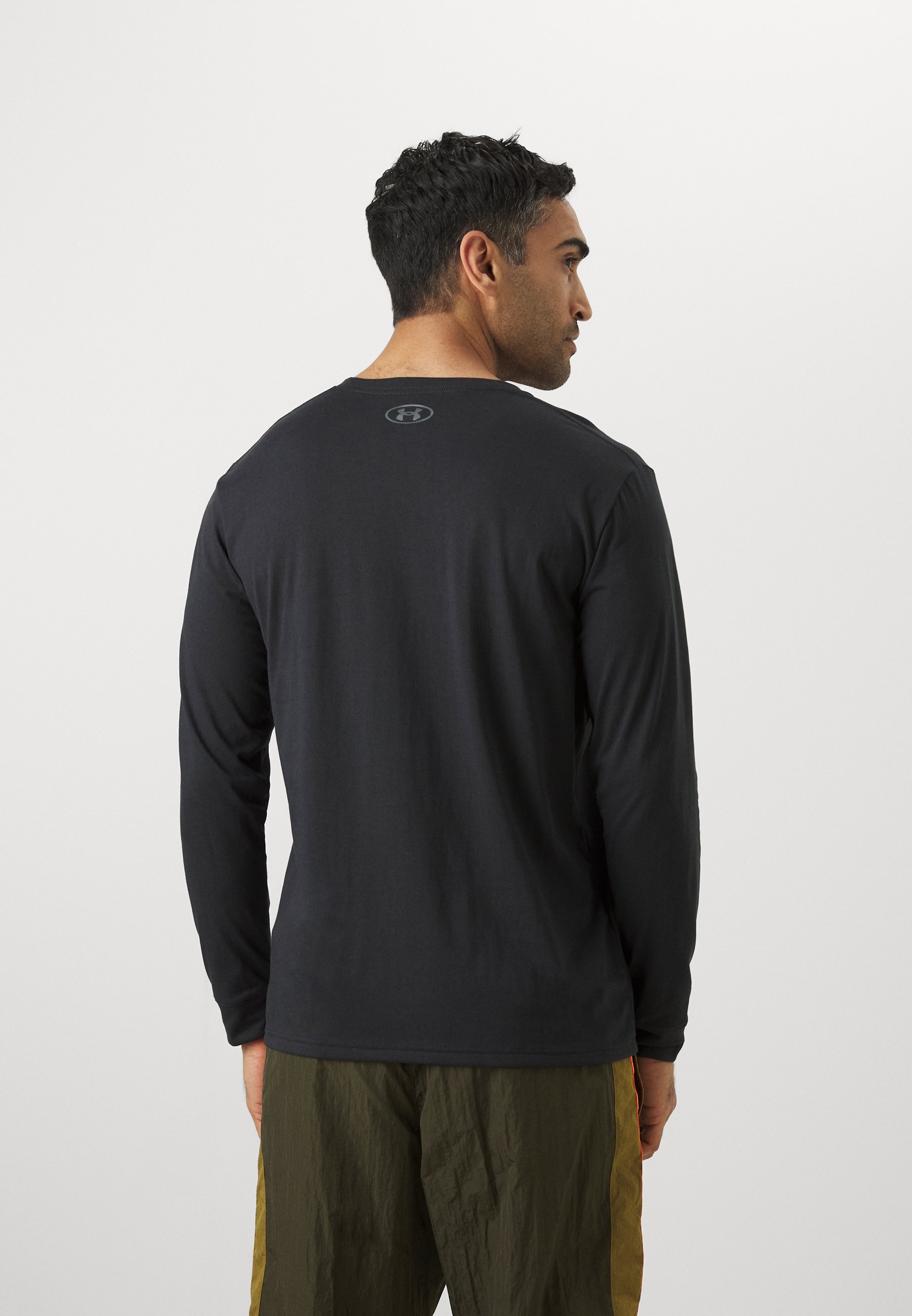 Under Armour LEFT CHEST - Top met lange mouwen - zwart/pitchgrijs