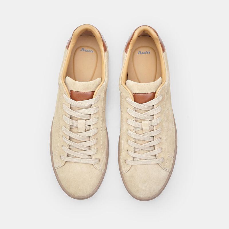 BATA herensneaker van suède