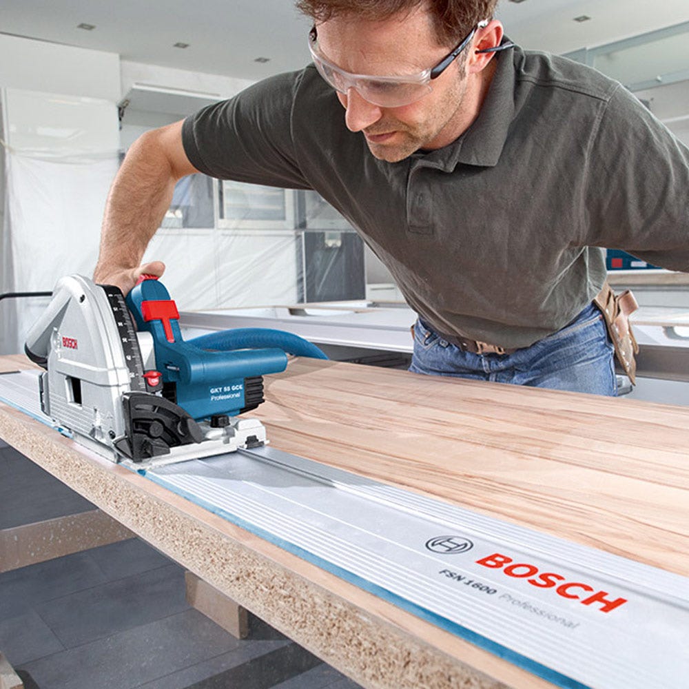 Șină de ghidare din aluminiu BOSCH 1600 mm cu protecție anti-așchii FSN1600