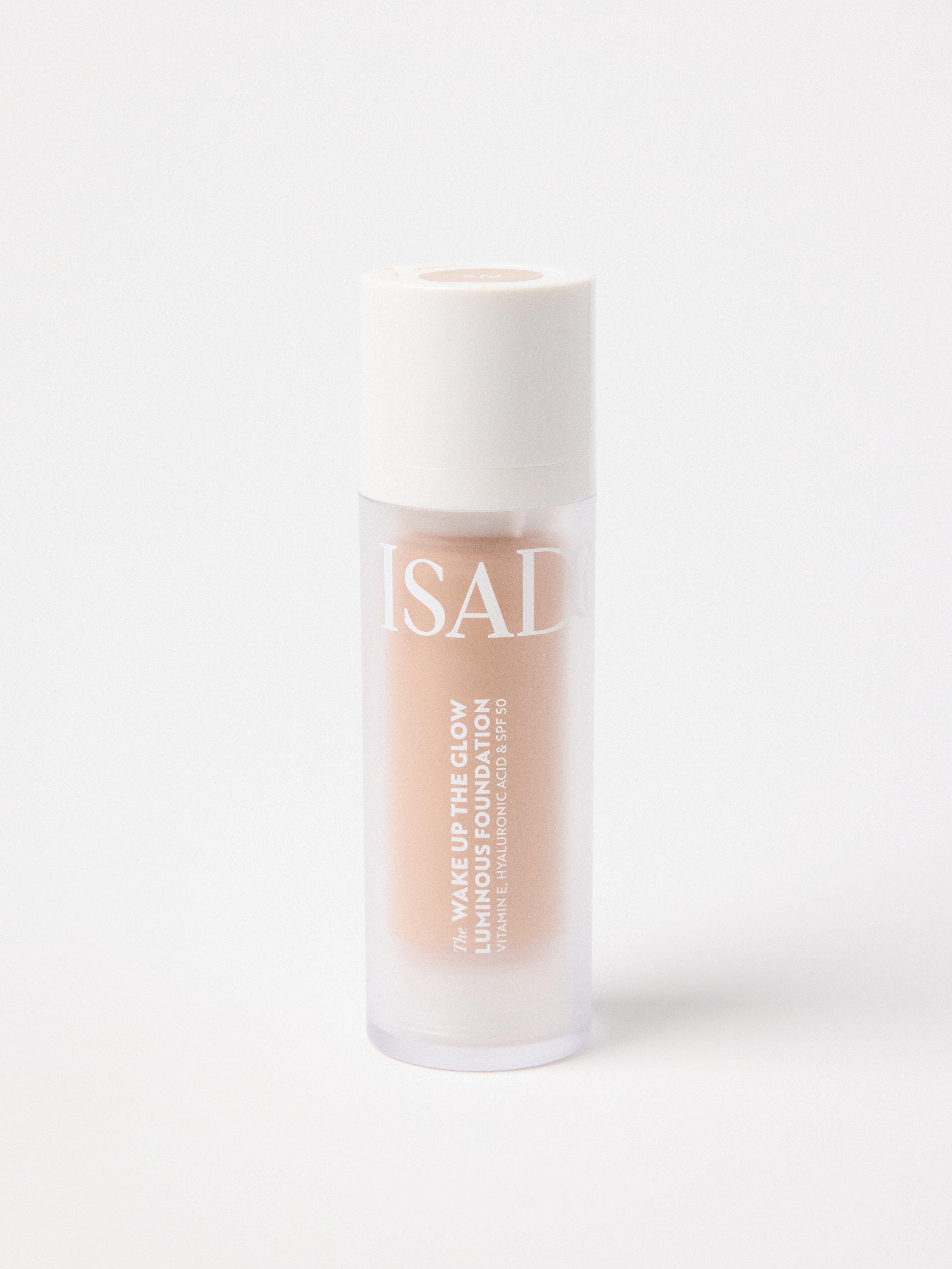 ISADORA The Wake Up the Glow Luminous Foundation