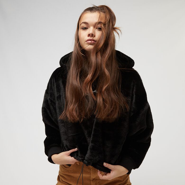Metal Signature nepbont crop hoodie met oversized model