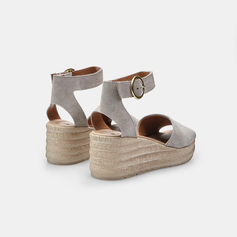 BATA Damsandaler i mocka med kilklack