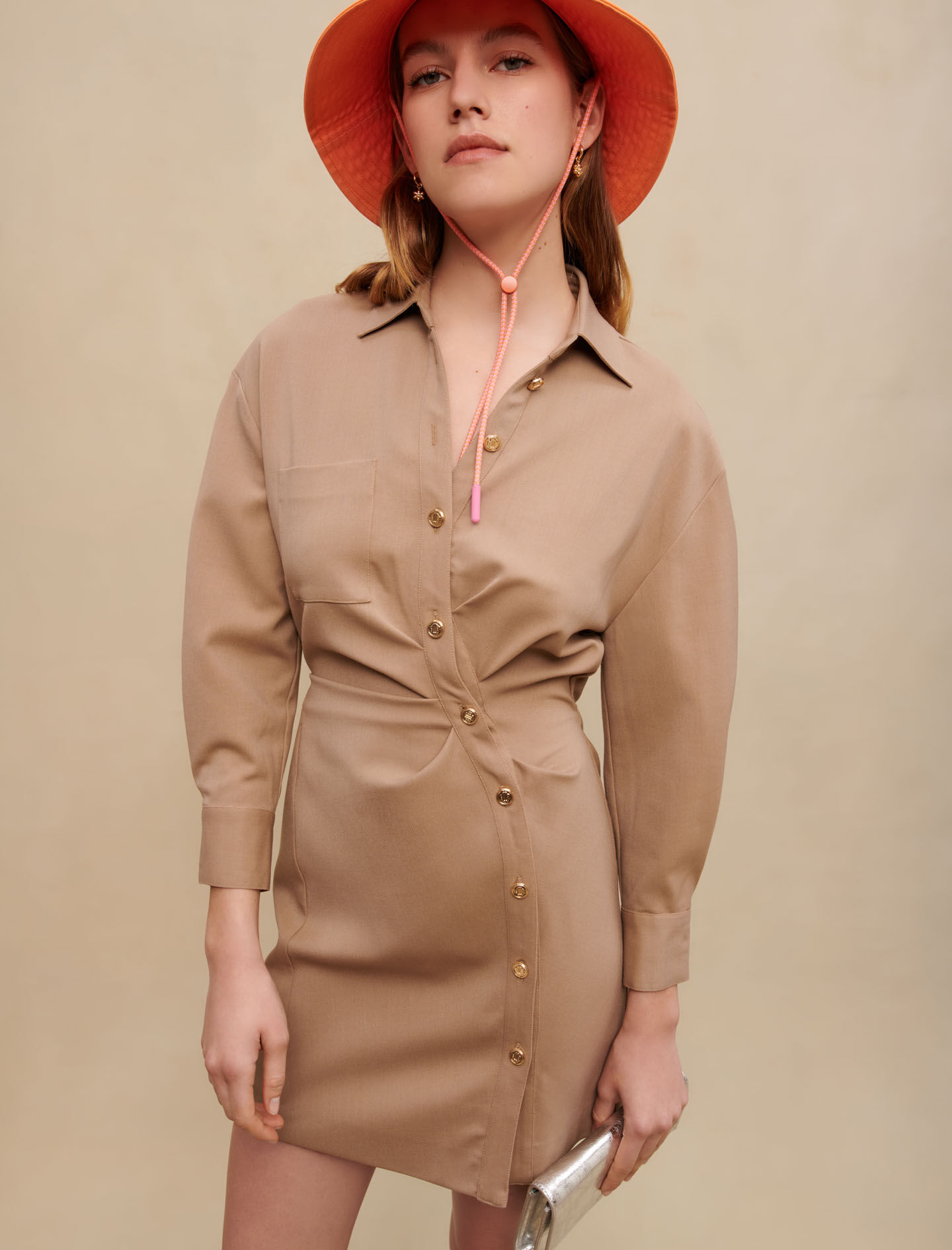 Korte jurk met knoopjes - Beige
