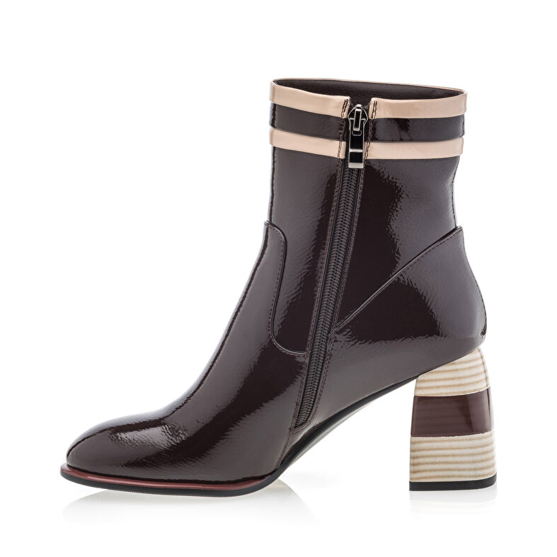 Botas femininas marrons / Botas de cano curto
