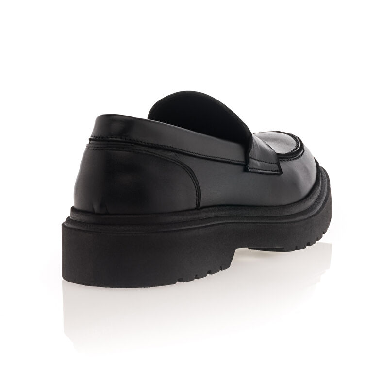  Svarta loafers/båtskor för män