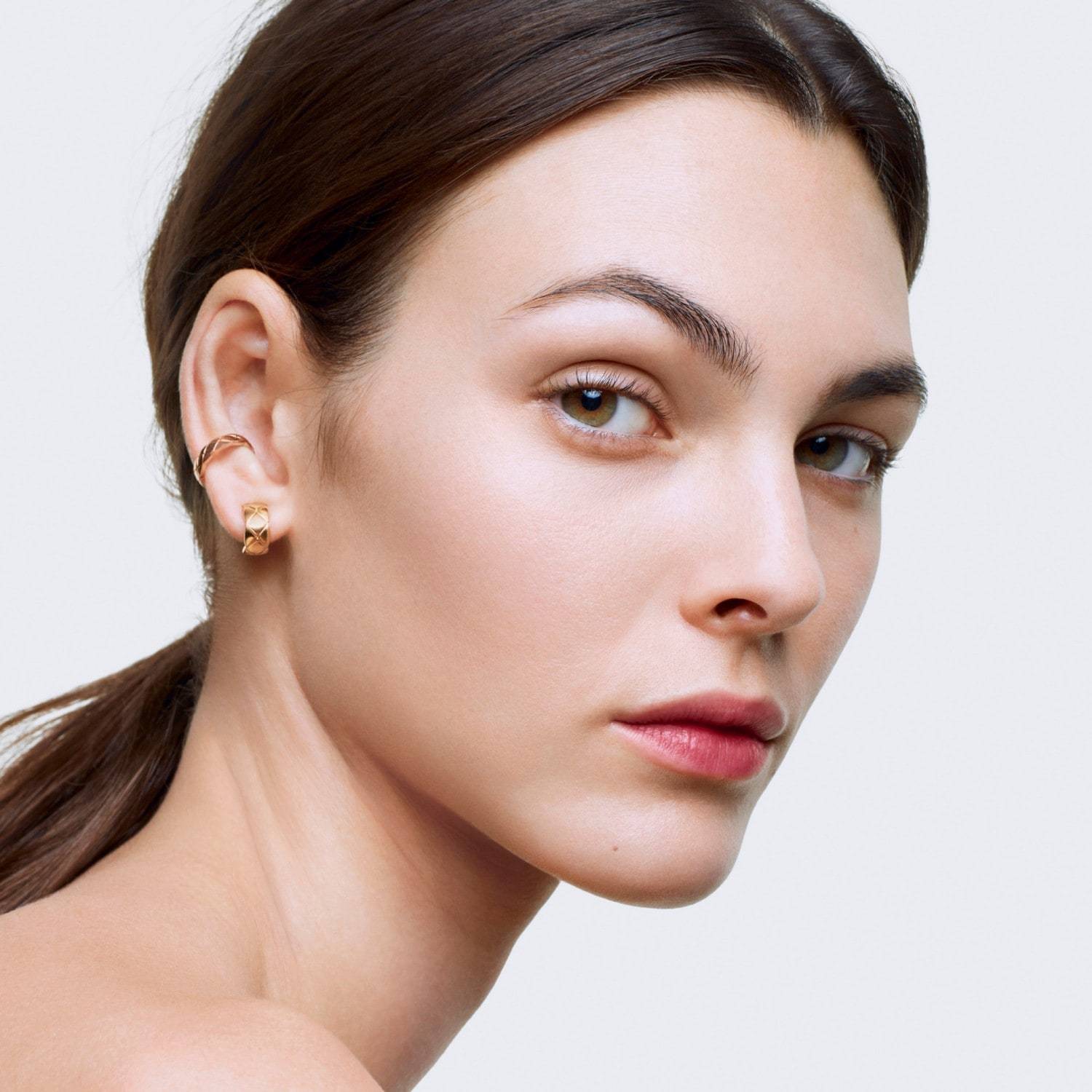 CHANEL Foundation N°1 DE CHANEL FOND DE TEINT REVITALISANT – 30 ml