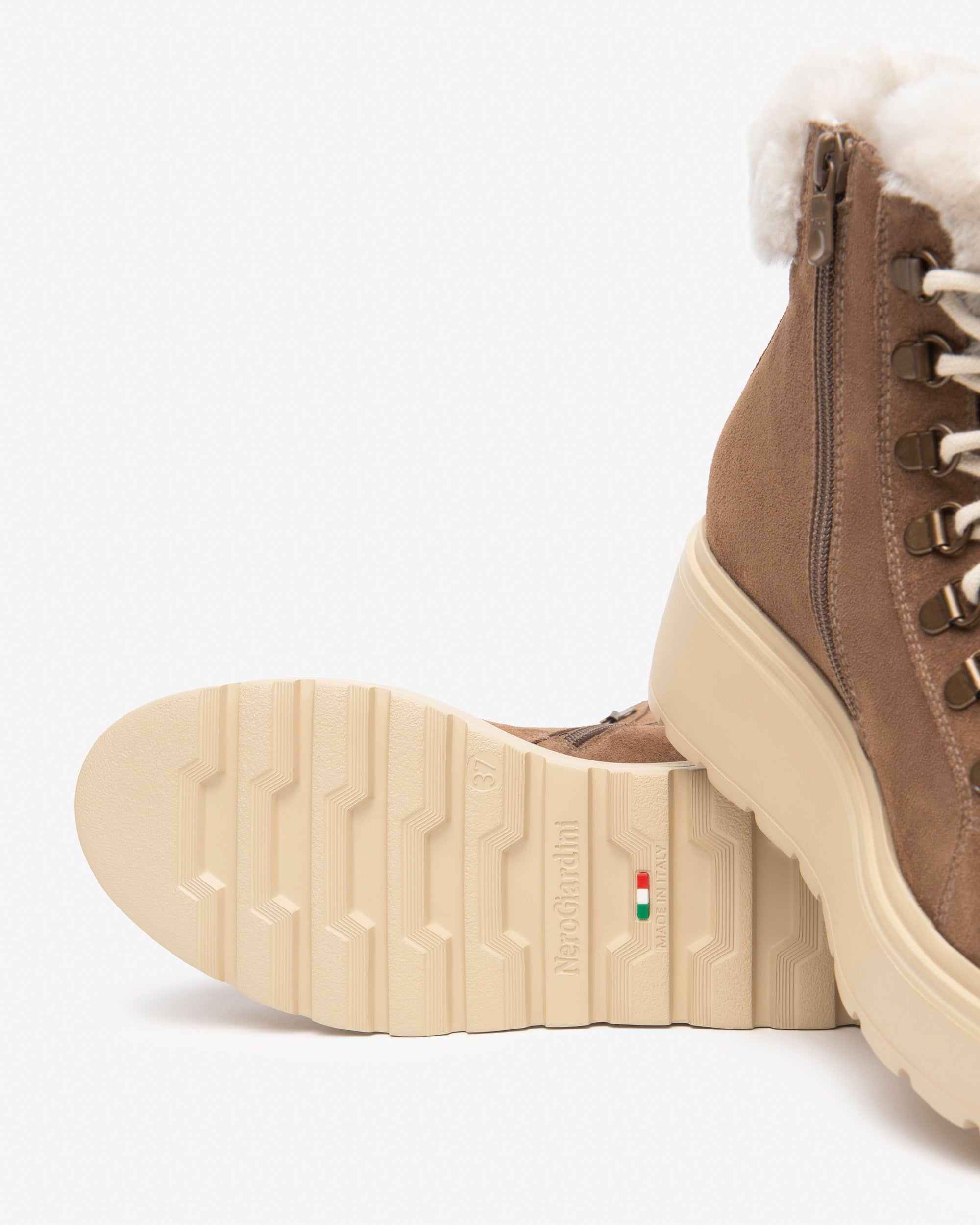  Damen-Wildlederstiefeletten