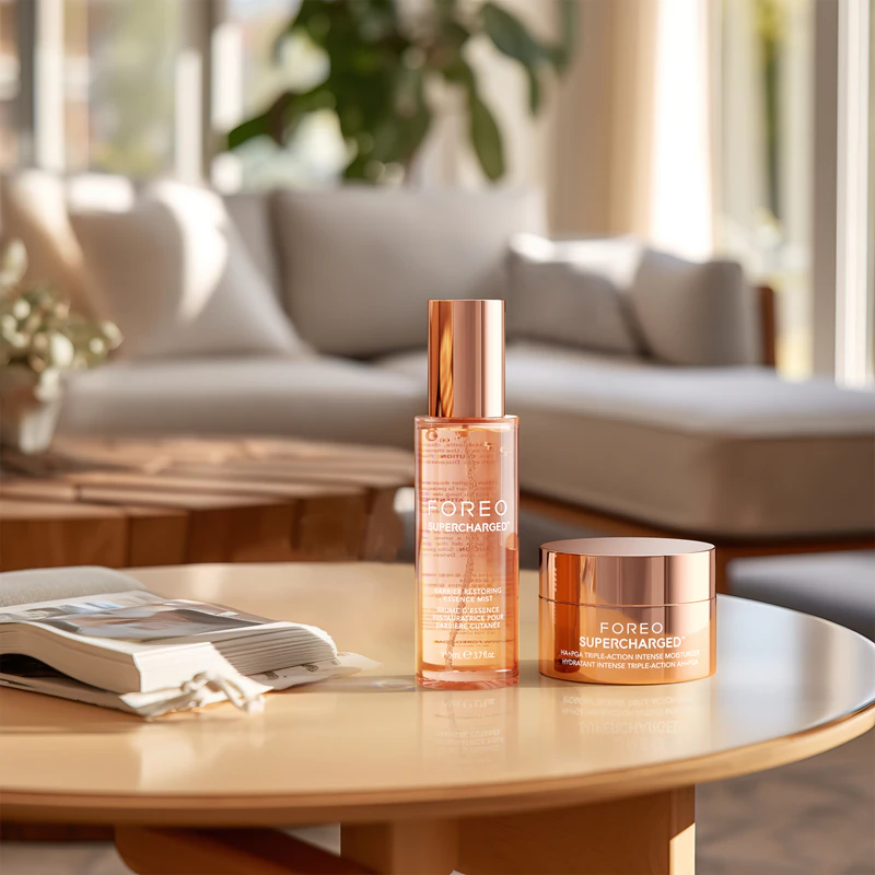 FOREO SUPERCHARGED Barreira Restauradora de Essências