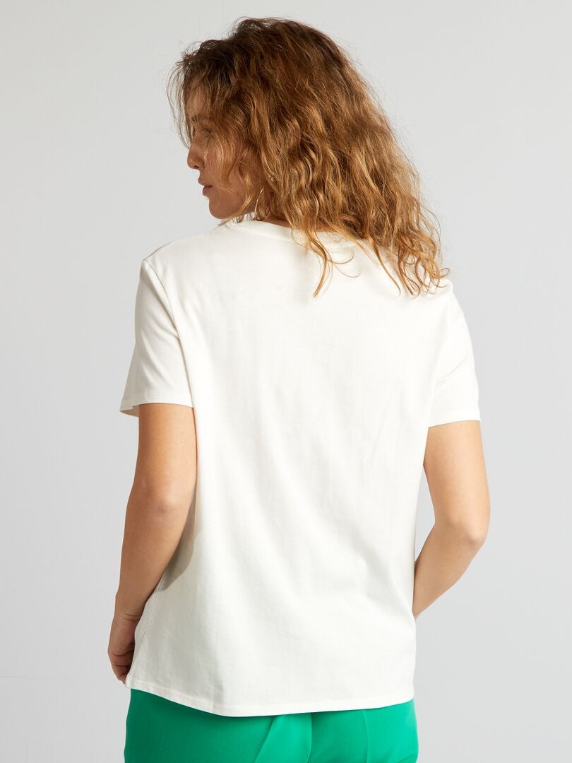 Camiseta 'Corações' - BRANCA