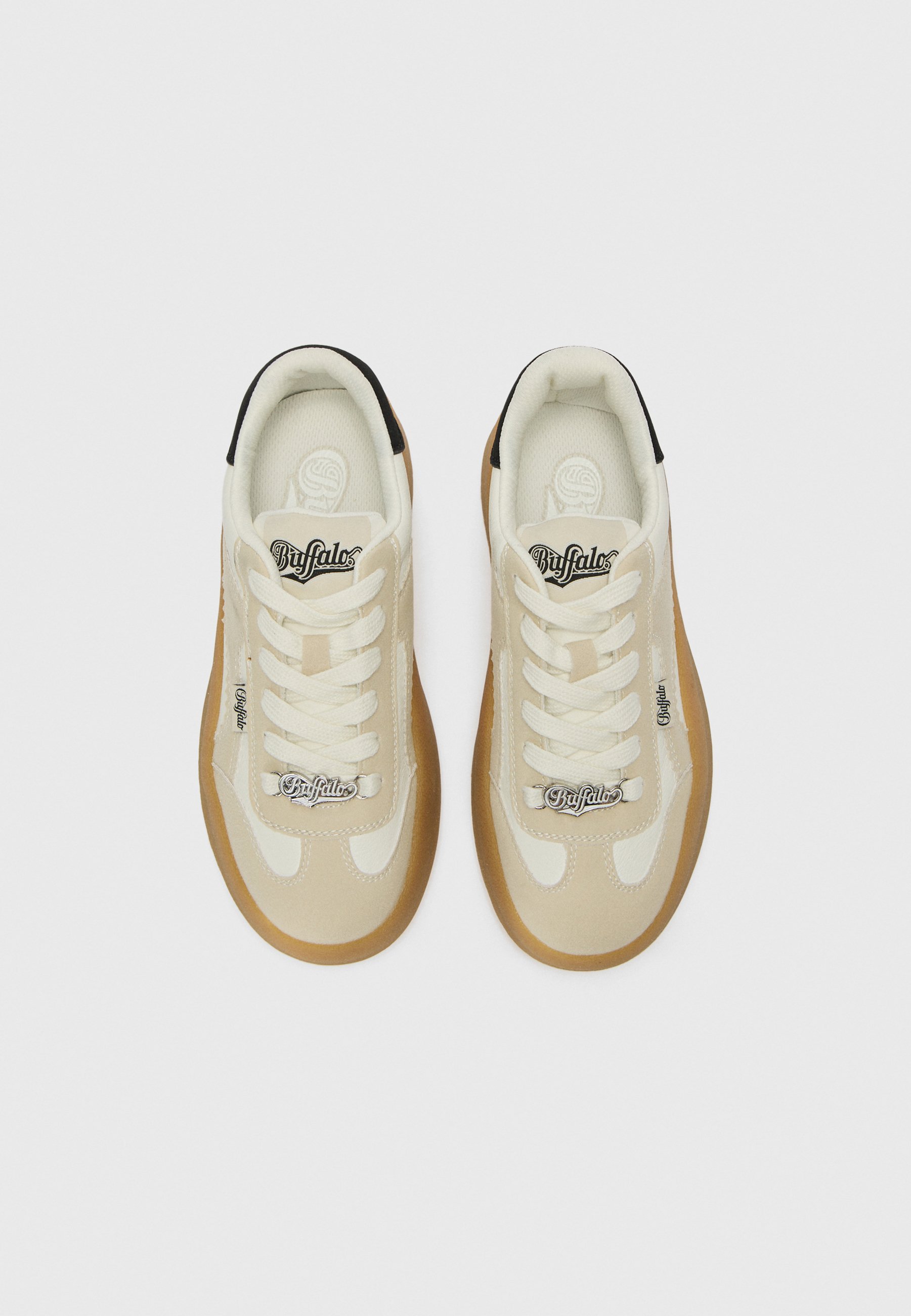 Buffalo CAJO - Joggesko - offwhite/black