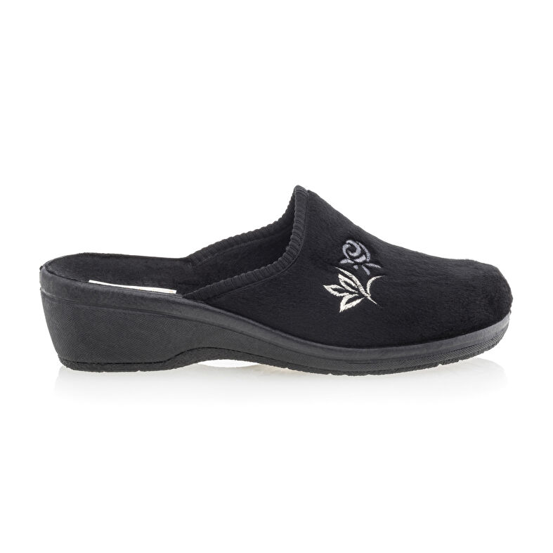Pantofole nere da donna