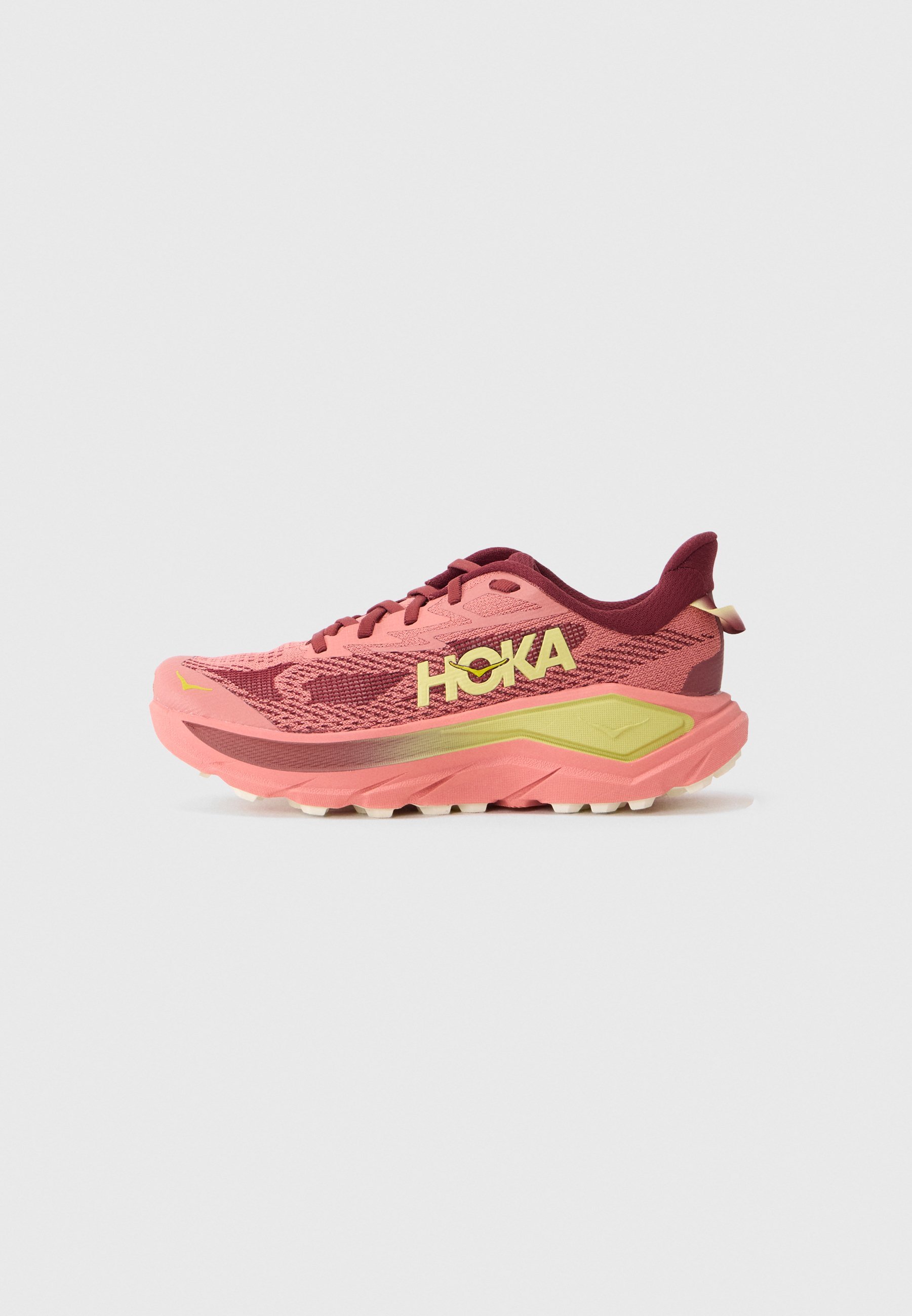 HOKA CHALLENGER 8 - Běžecké boty do terénu - black/dark cedar