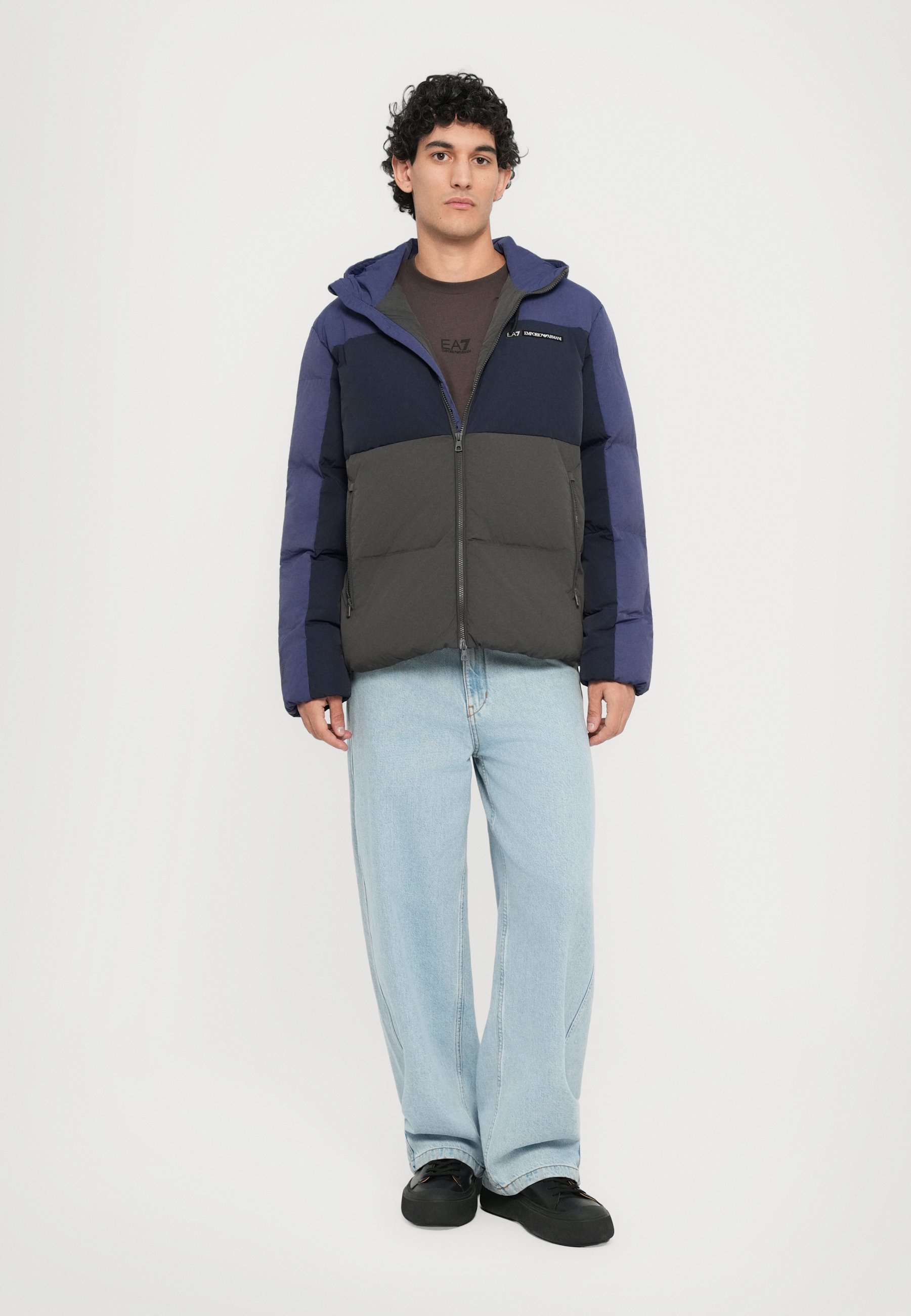 EA7 Emporio Armani TRAIN ATHLETIC COLOUR BLOCK VESTE MOUSSAILLEUSE - Veste d'hiver - bleue