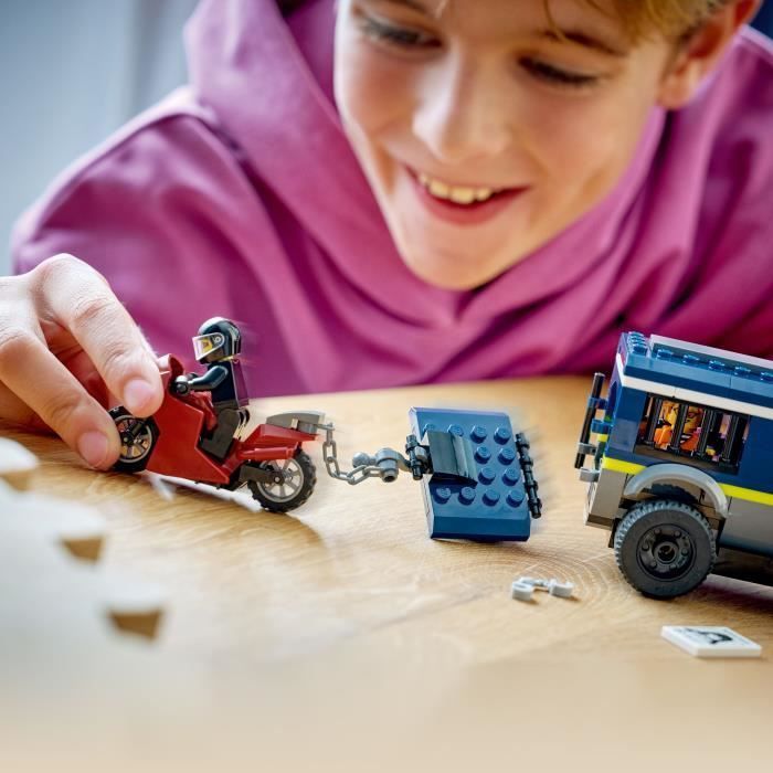 LEGO City 60479 Le Fourgon Pénitentiaire - Jeu de Construction 6 ans - Maquette de Camion