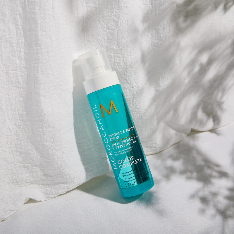Ochranný sprej Moroccanoil Color Care Protect & Prevent Spray s hydratačným účinkom pre farbené vlasy