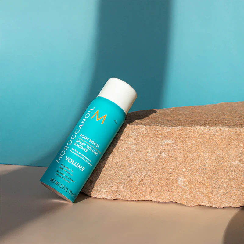Stylingový sprej Moroccanoil Volume Root Boost dodáva objem od korienkov