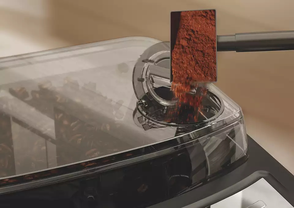 SUPERAUTOMATISCHE ESPRESSO-MACHINE