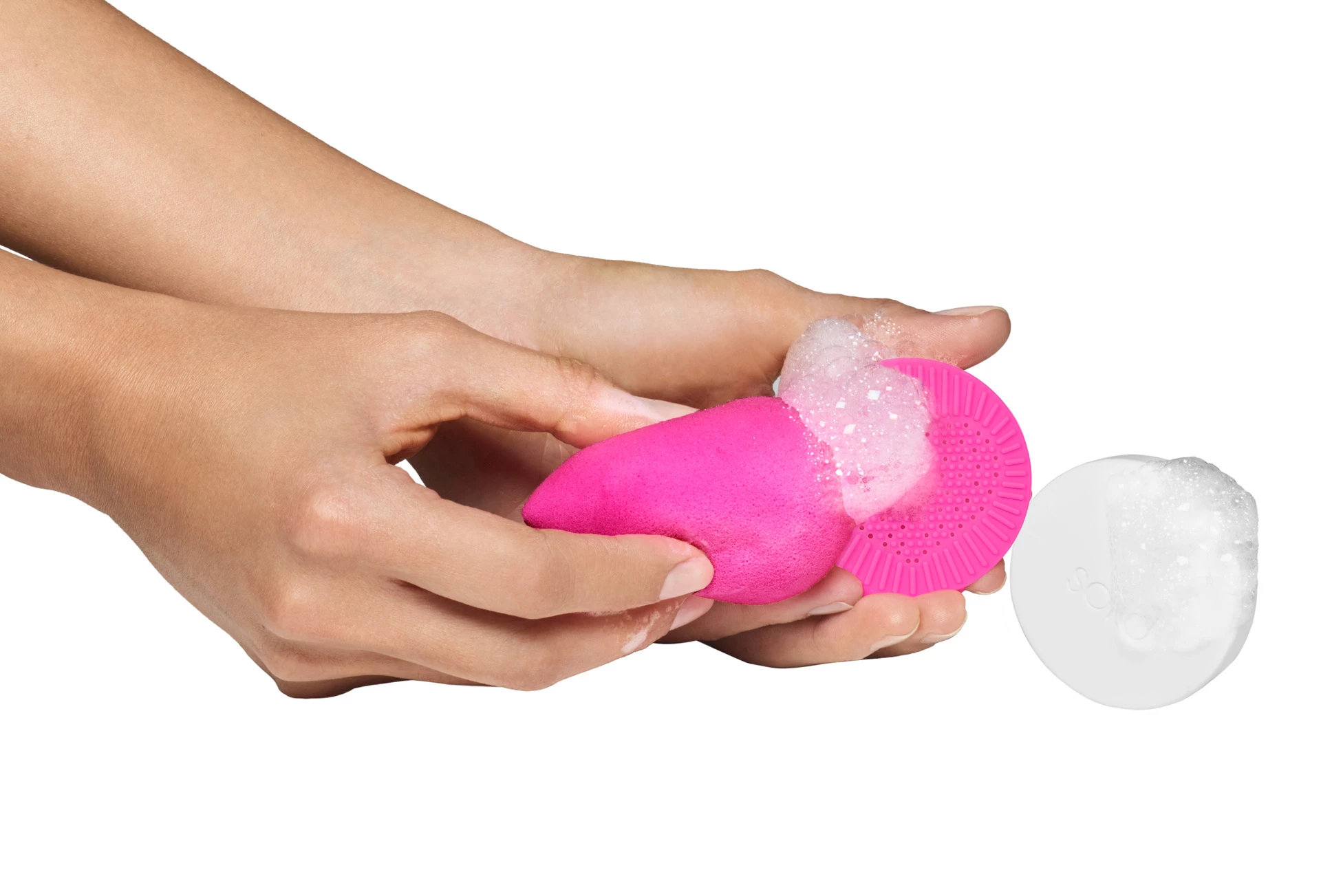 Szilárd tisztító szivacs 28 g - beautyblender