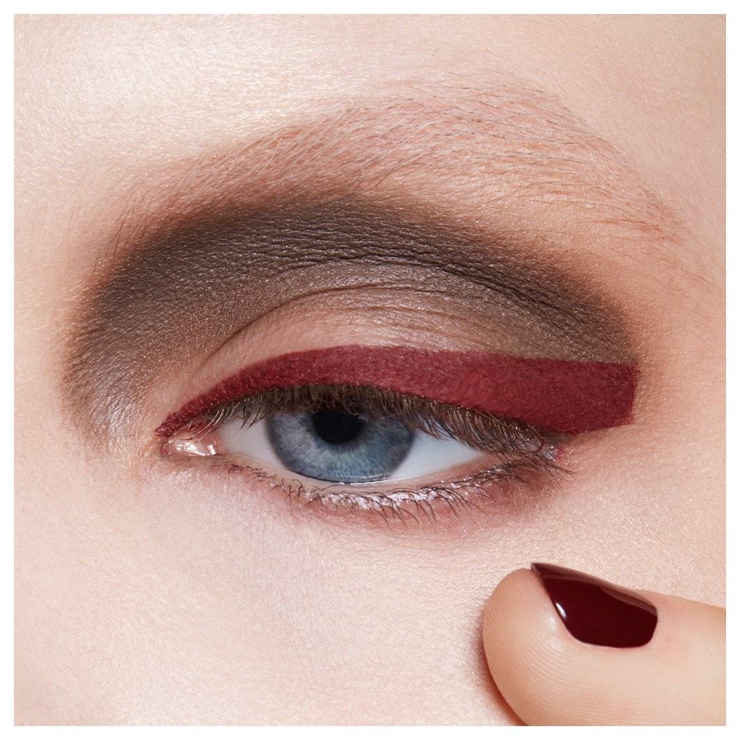 MAC Eyeshadow Perfect Shot malo sjenilo za oči - 1,5 g