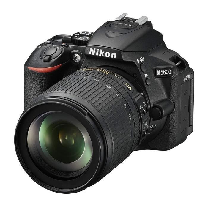 Kit reflex digitale Nikon D5600 + AF-P 18-55 VR 24.2 MP, colore nero