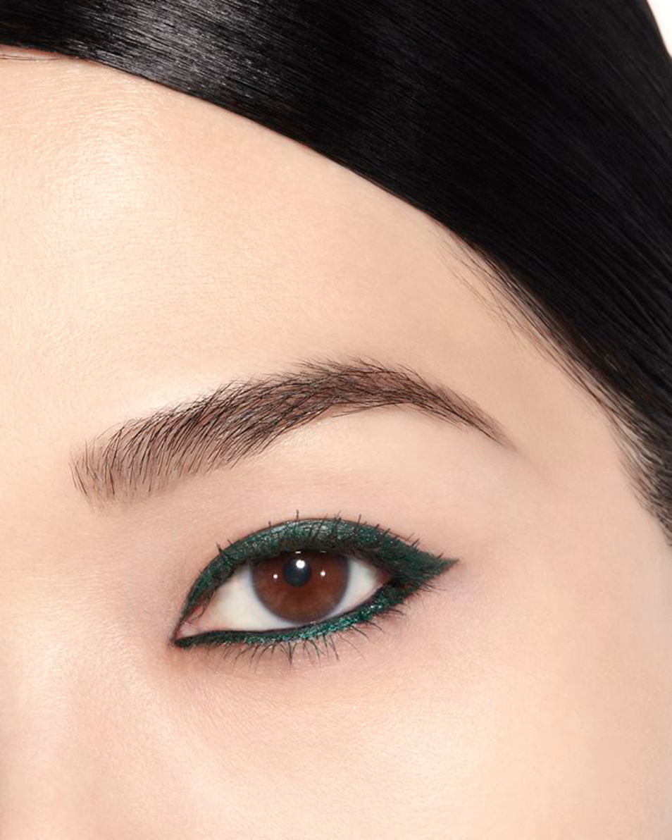 CRAYONS CONTOUR DES YEUX WATERPROOF CHANEL STYLO YEUX POUR UN RÉSULTAT LONGUE DURÉE