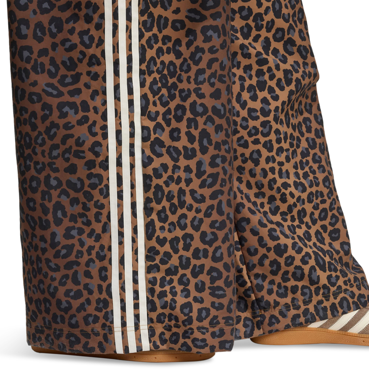adidas Leopard Firebird Volné