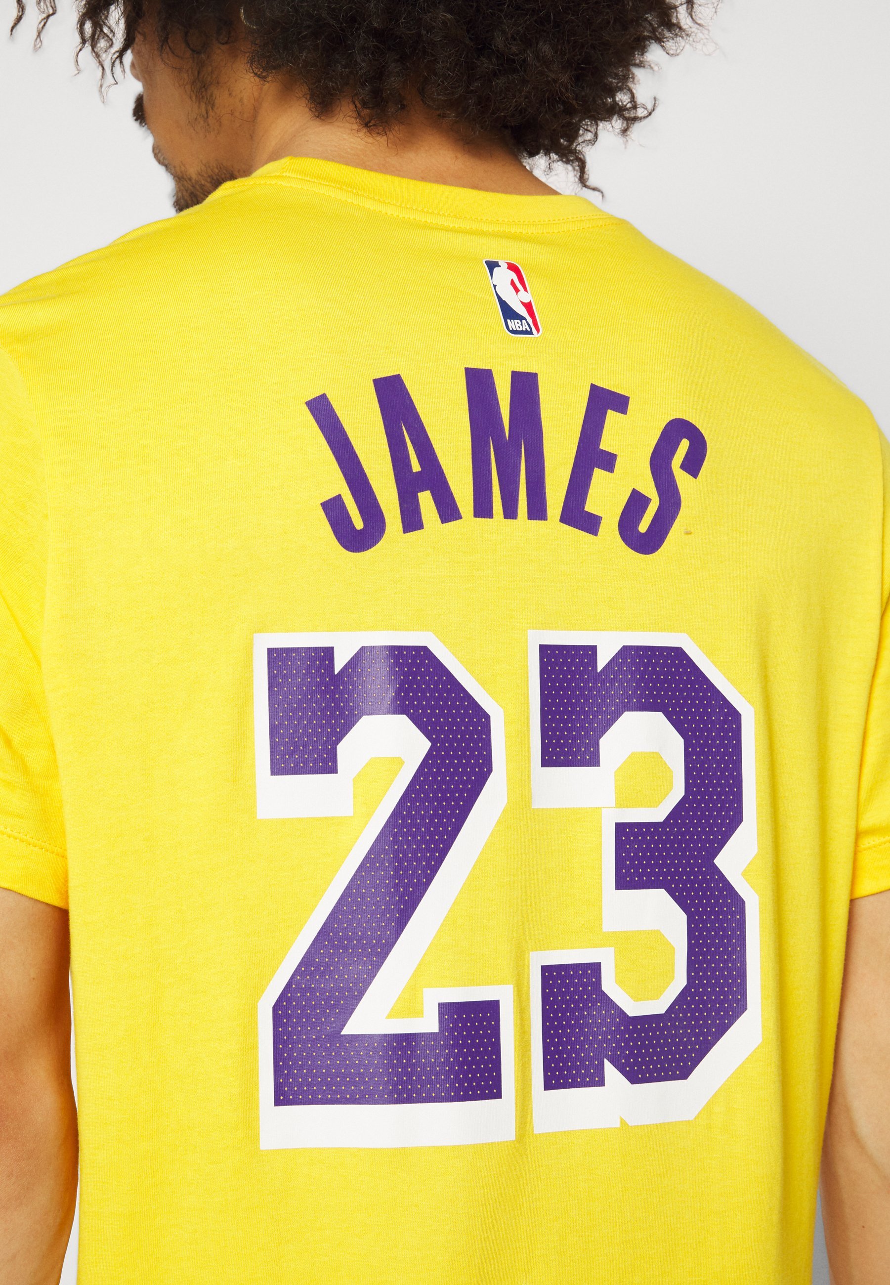 Nike Performance NBA LOS ANGELES LAKERS LEBRON JAMES T-shirt - Clubkleding - geel