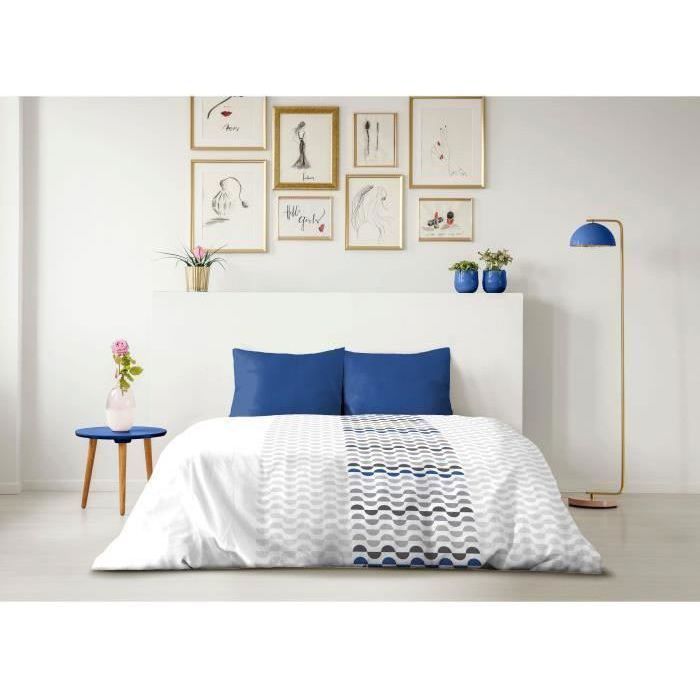 Parure de couette microfibre AMBROISIE - 1 housse de couette 240 x 260 cm + 2 taies d'oreiller 63 x 63 cm - Bleu