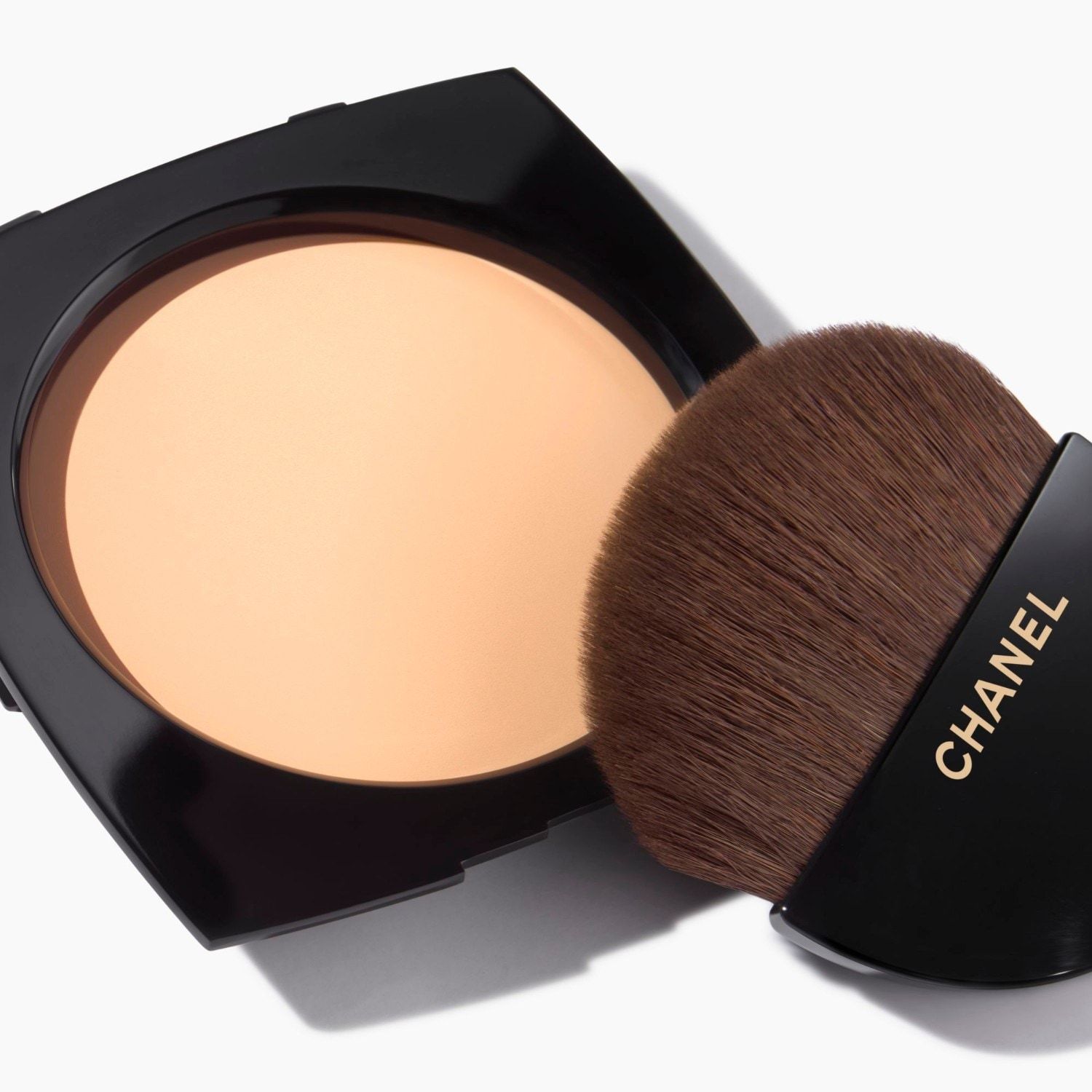 CHANEL-Les Beiges Natural Healthy Glow púder - 12 g