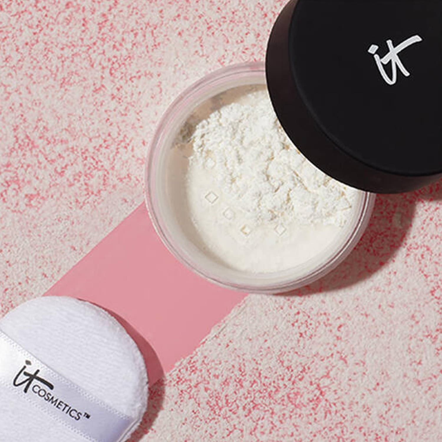 IT Cosmetics Poudre Compacte Universelle Matifiante Anti-Pores