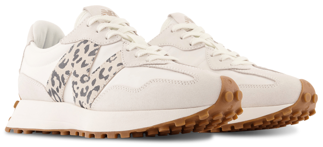 New Balance 327 -kengät siirtyivät