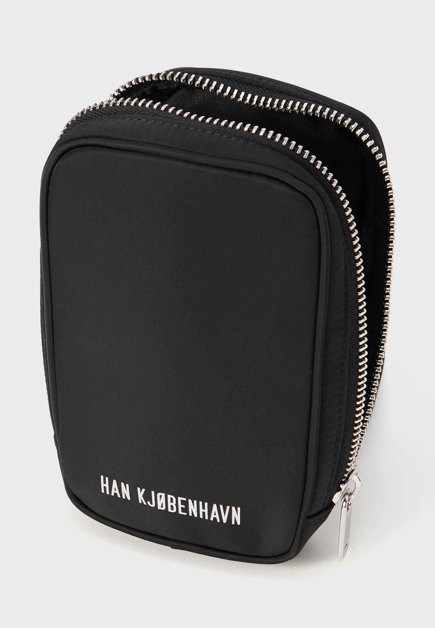 Han Kjøbenhavn LOGO MINI CROSSBODY BAG UNISEX - Crossbodytas - zwart