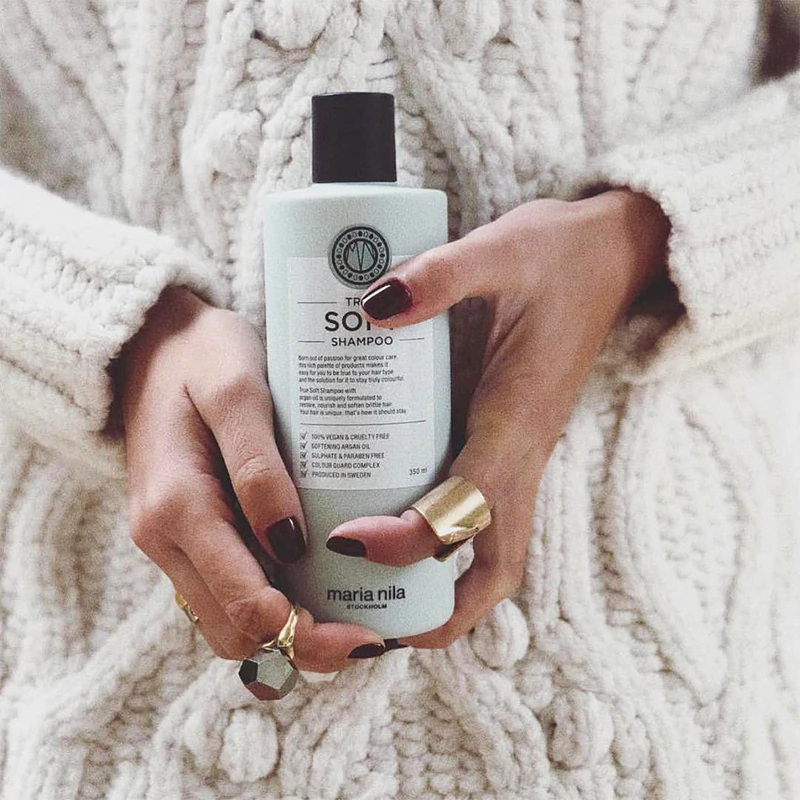 Hydratačný kondicionér Maria Nila True Soft Conditioner pre suché vlasy