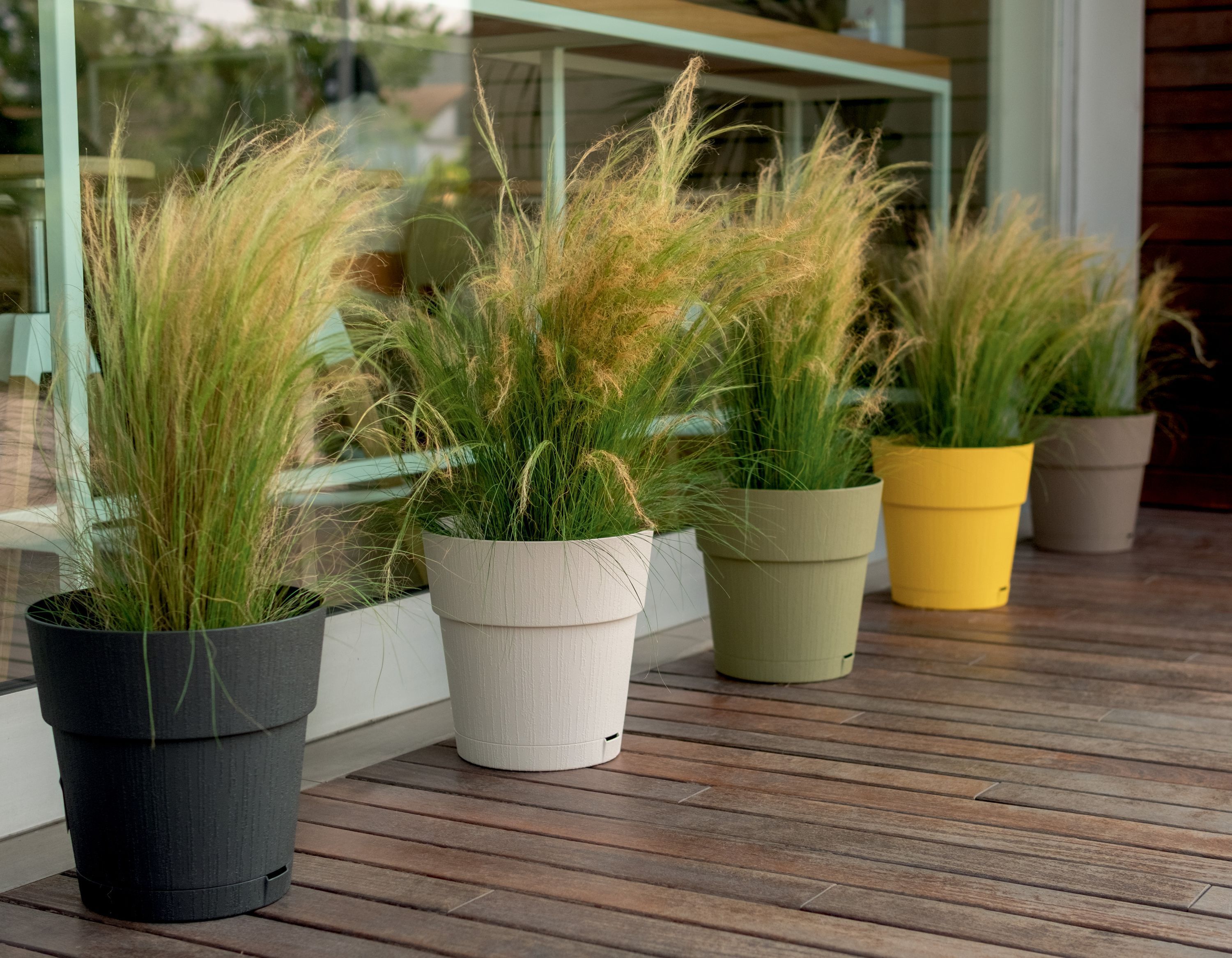 Vaso da fiori STEFANPLAST ETHICA - 2 L - 40 x h39 cm - Con serbatoio d'acqua - Verde oliva