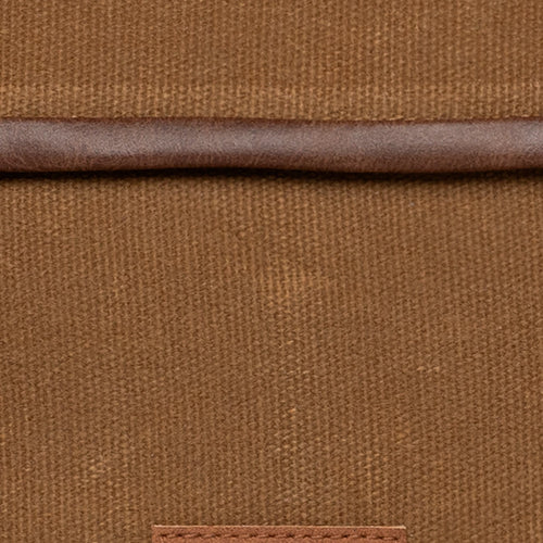 Cabaia Colombo braune mittlere Vordertasche