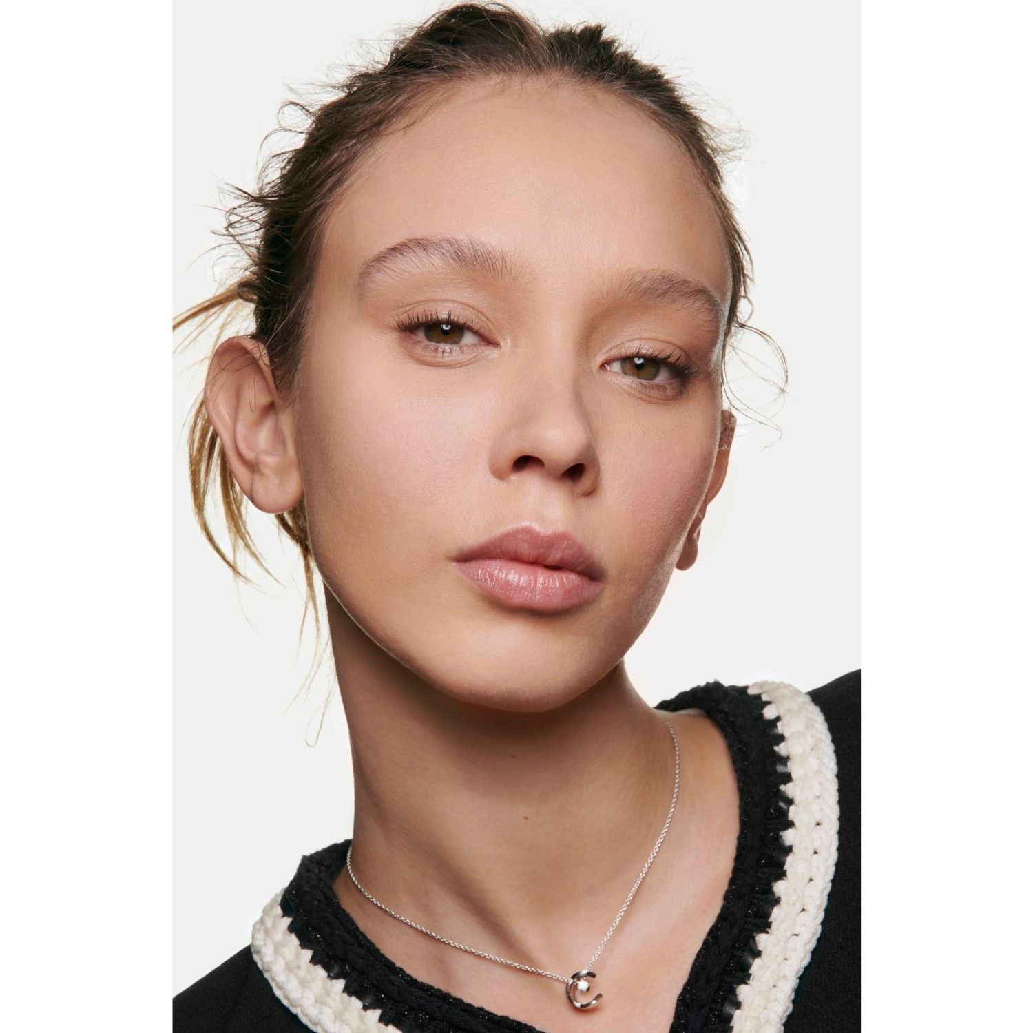 CHANEL makiažo pagrindas ULTRA LE TEINT ULTRA LE TEINT FLUIDE - 30 ml