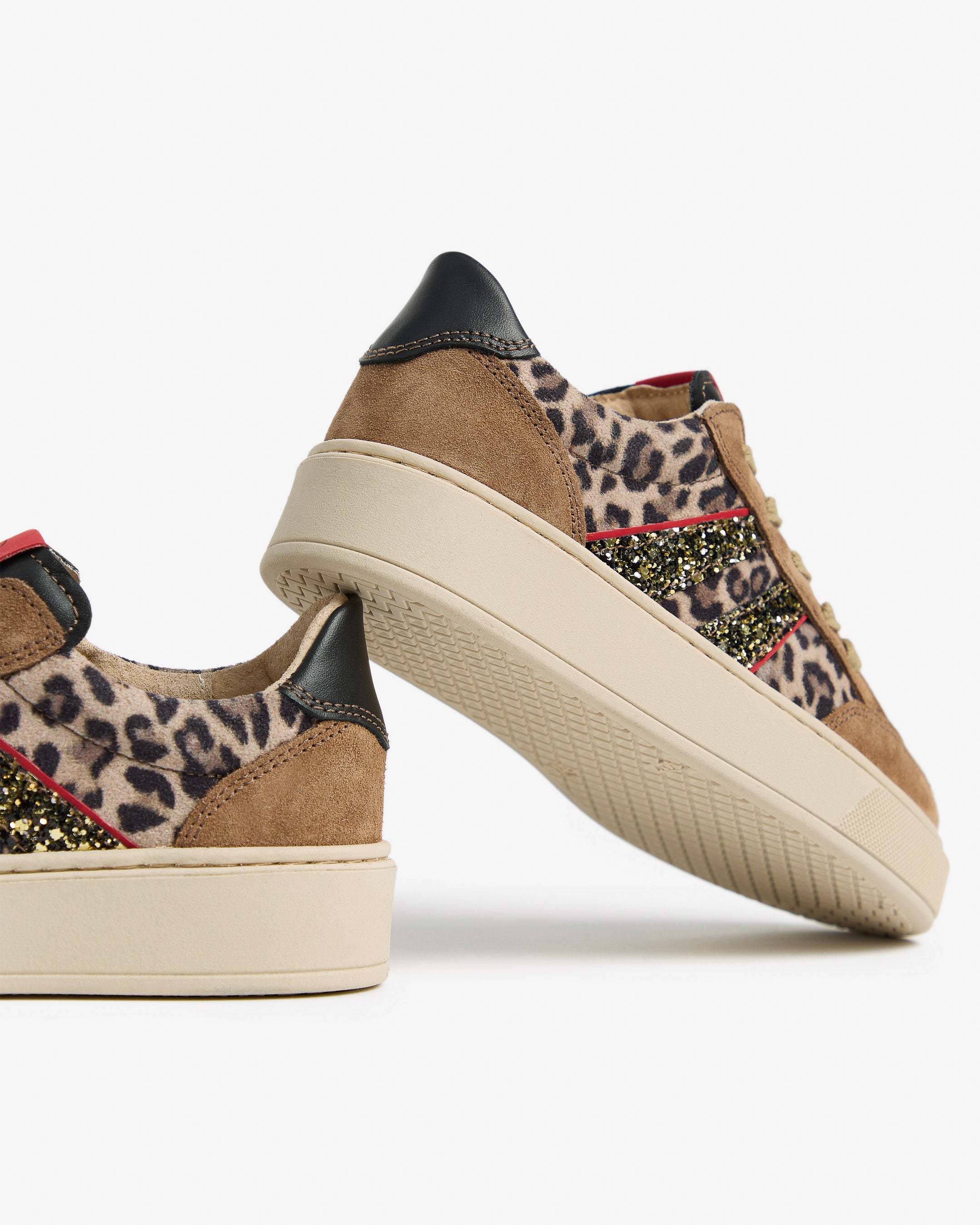  Sneaker für Teenager-Mädchen aus Wildleder, Leder und Funktionsmaterial