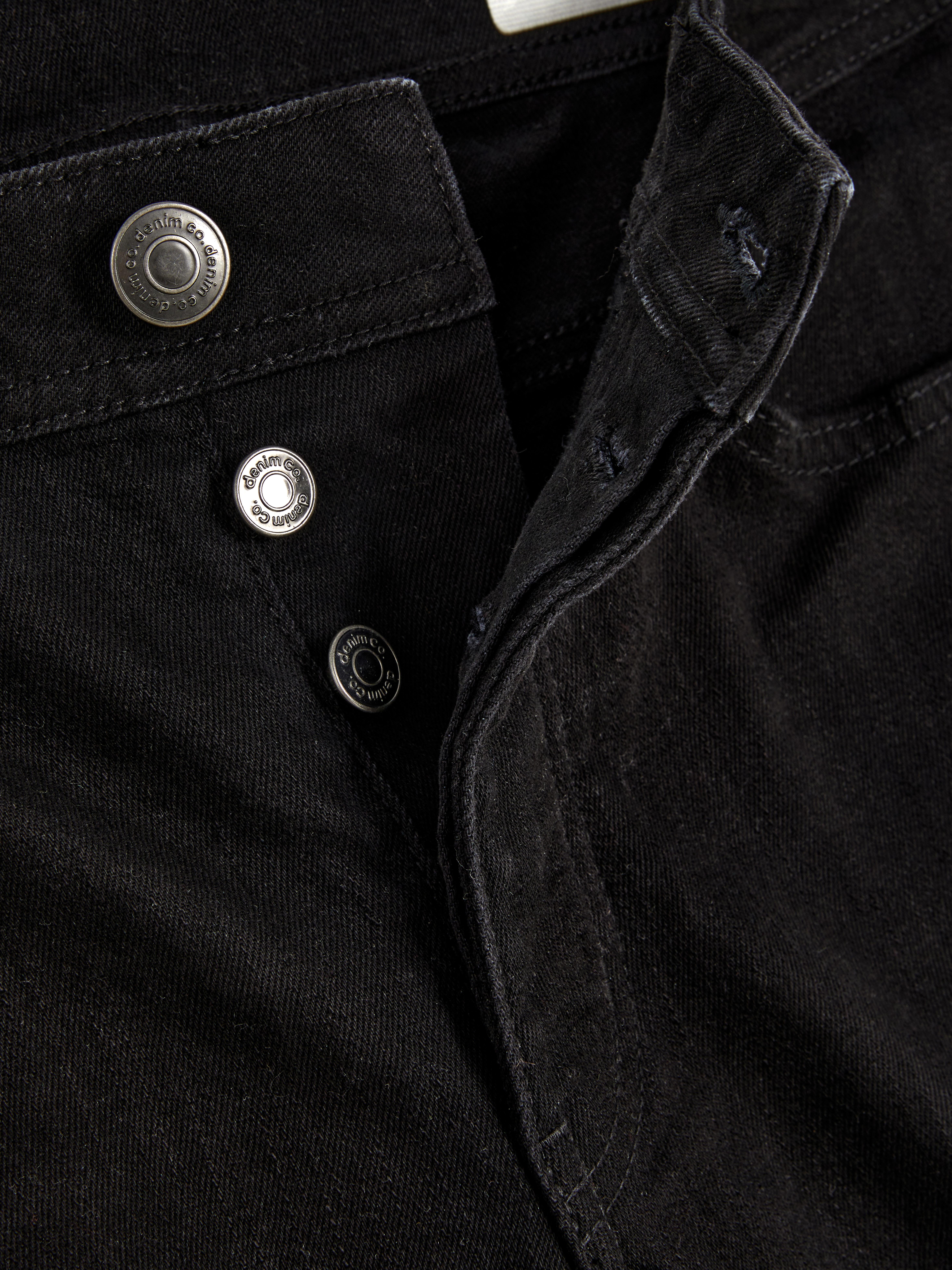 Pantaloni skinny din bumbac twill. Acești pantaloni skinny din bumbac twill prezintă elemente clasice, precum cinci buzunare și găici pentru curea.